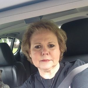 Meet your Posher, Gena